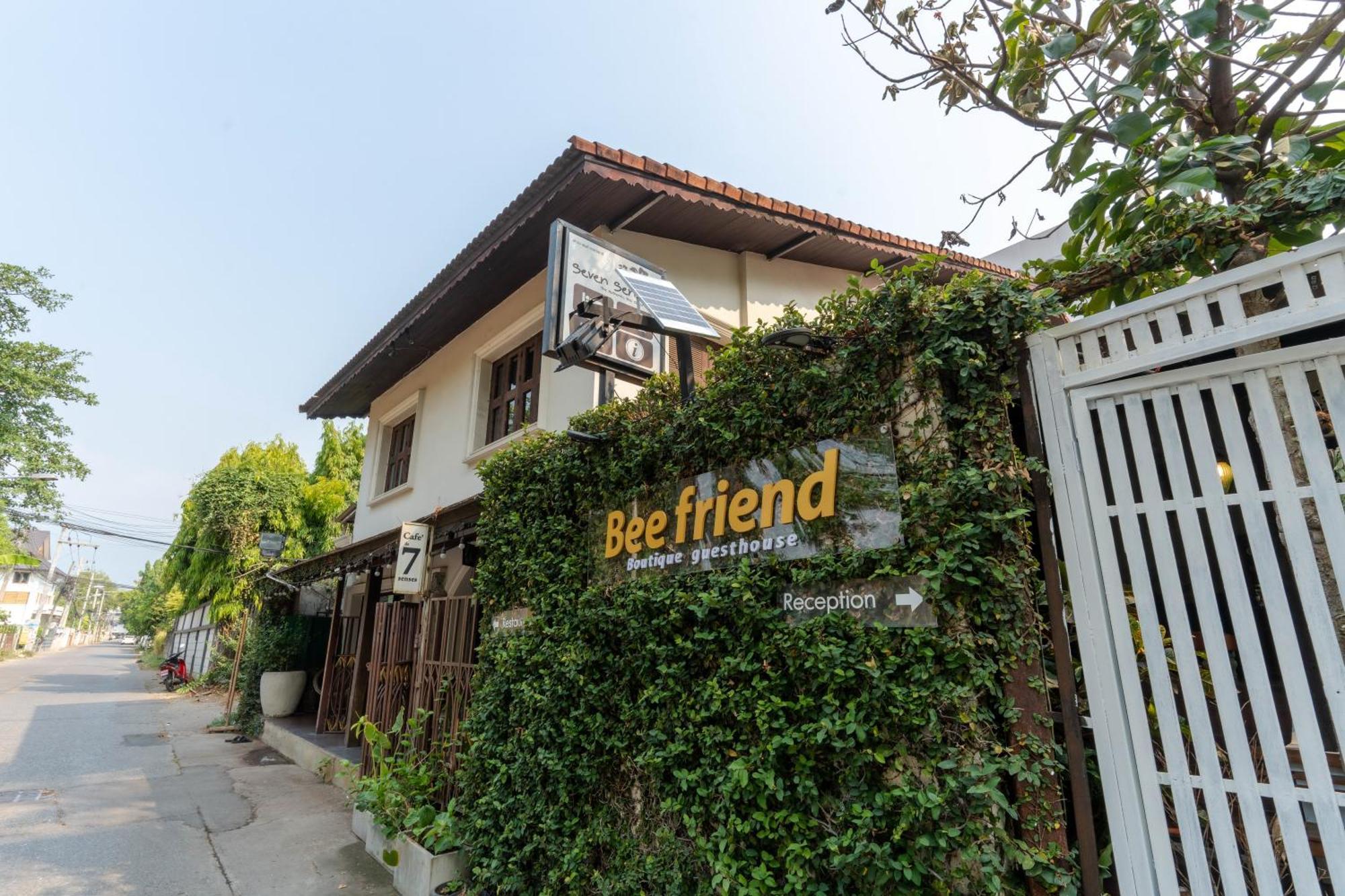 Bee Friend Boutique Guesthouse Chiang Mai Exterior foto